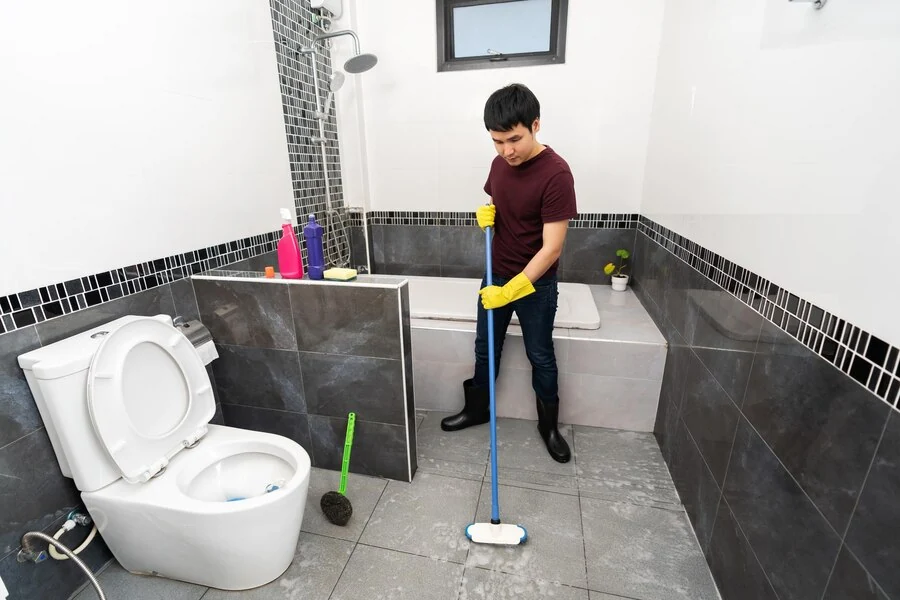 4. Toilet and Urinal Sanitization